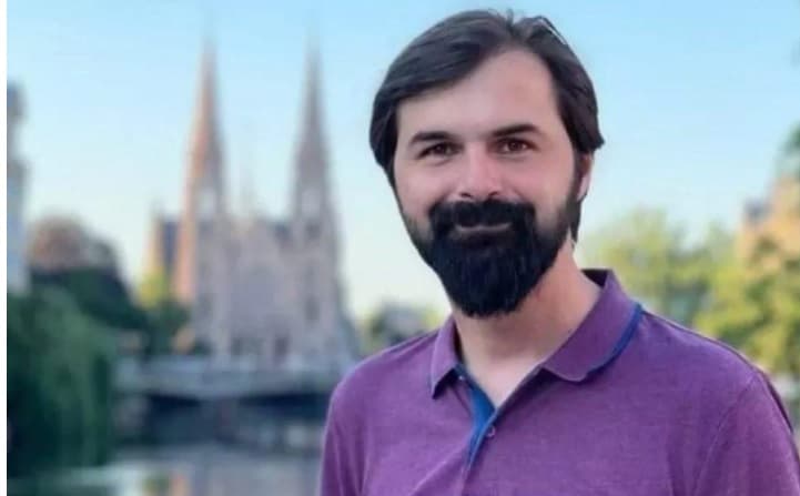 Kosovarizmi: Ndarje nga identiteti Shqiptar apo përpjekje për identitet të ri fetar?