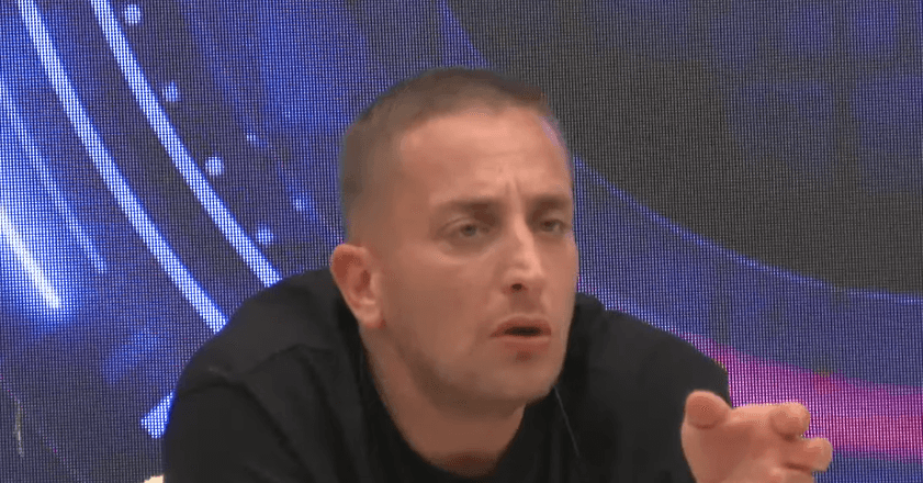 Rezi pyetet nëse ndihet i lodhur nga loja e tij? (VIDEO)