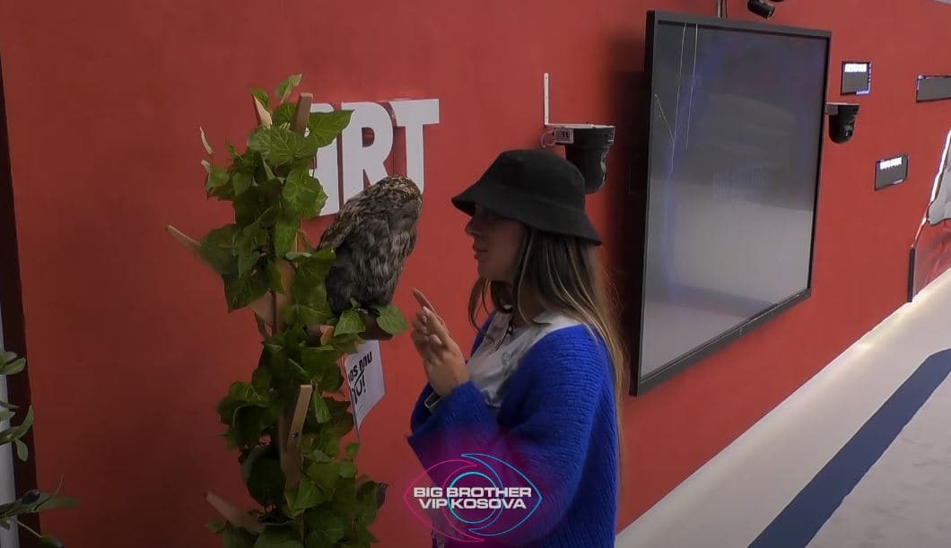 'Puthja e parë ka ndodhur shumë më herët'- Lela tregon sekretin e saj që lidhet me Leon (VIDEO)