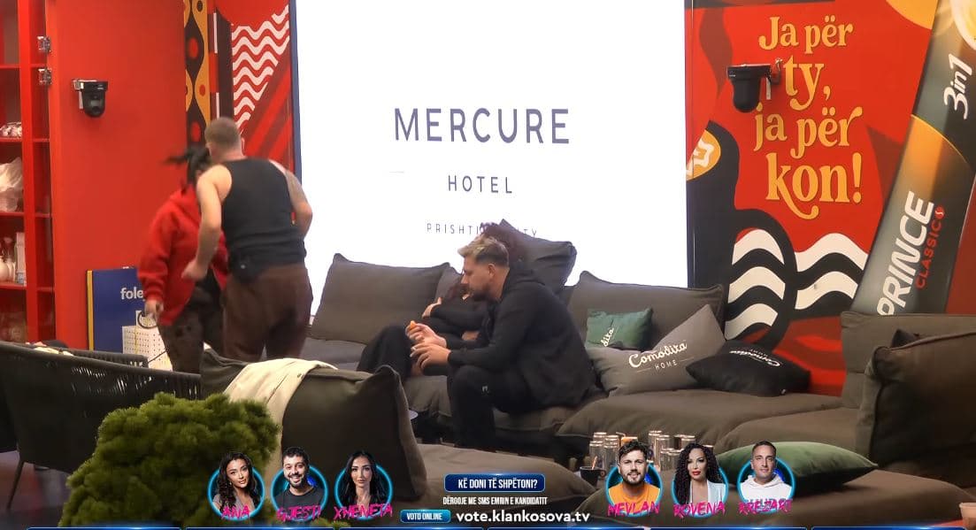 Rezi e Gresa ngjallin atmosferën duke kërcyer bashkë, Mevlani iu ndërhynë (VIDEO)