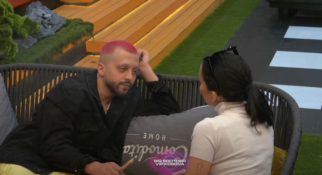 "Jam shumë pishman që të kam dhënë mundësi", Xheneta diskuton me Gjestin (VIDEO)