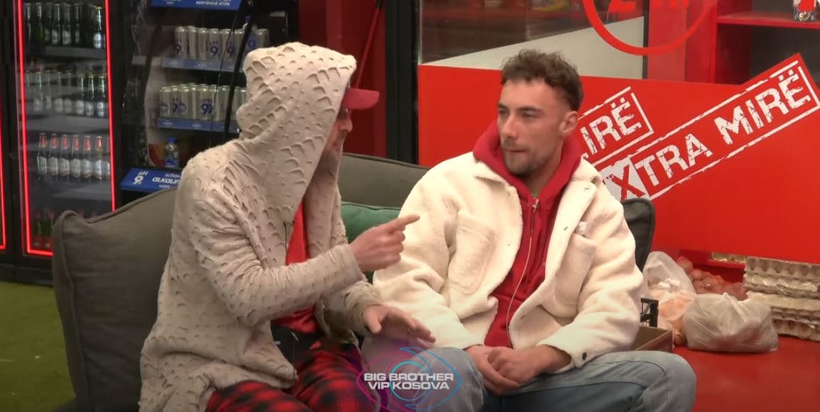 Xuxi, Arionit për Dianën: Është më e madhe se ti dhe po e qet keq para familjes (VIDEO)