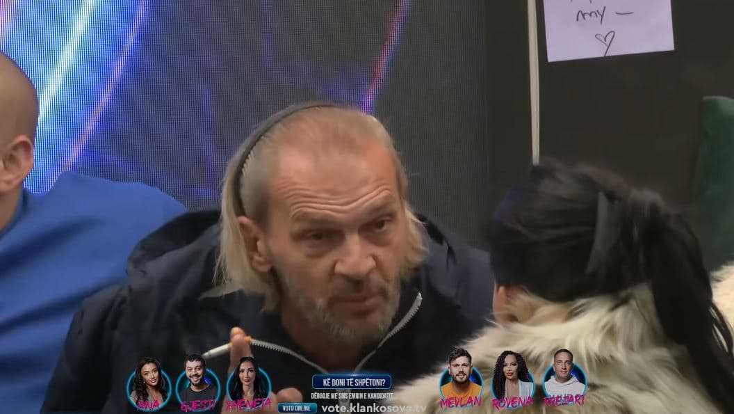 "Pse nuk reagon për mua", Xheneta i kërkon llogari Xuxit (VIDEO)