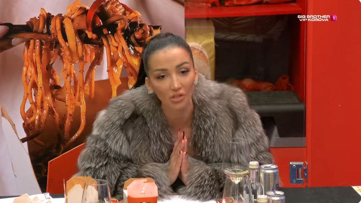 Xheneta e pranon gabimin: Kam dhënë mesazhe që nuk duhet para publikut (VIDEO)