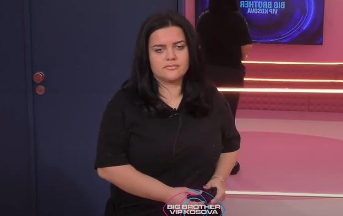 Gresa para sfidës së buxhetit - Nuk njeh asnjërin nga personazhet e shfaqura (VIDEO)