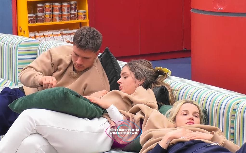 Gjesti i Drilonit që acaroi Sarën – çfarë ndodhi? (VIDEO)