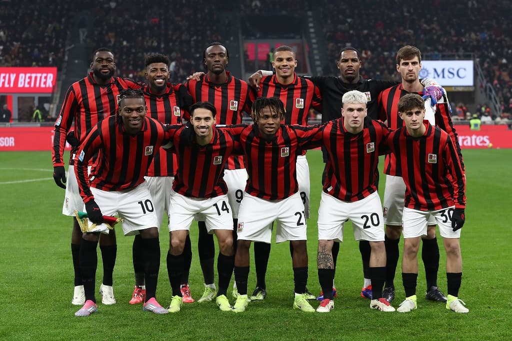 Në 125 vjetorin e themelimit, Milan zhgënjen tifozët në "San Siro"