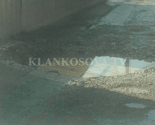 Rruga “Tahir Zemaj” në Fushë Kosovë, rreth tetë muaj në gjendje të mjerueshme