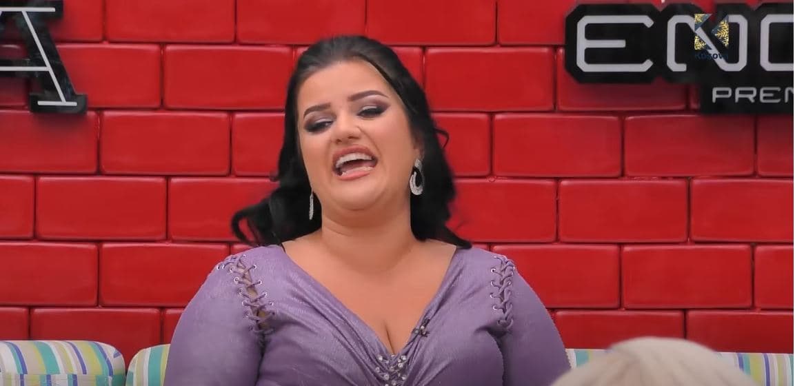 "Naive" - Gresa zbulon si e vendosi në lajthitje Xhenetën me disa informacione!