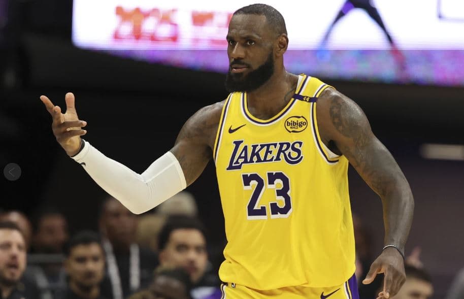 LeBron, lojtari me më së shumti minuta lojë në histori të NBA