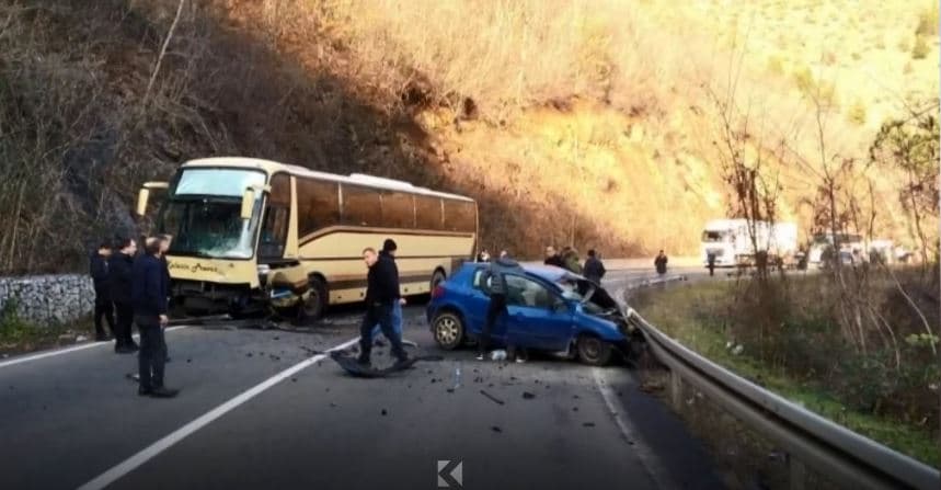 Nxënësit e Kosovës aksidentohen në Serbi (VIDEO)