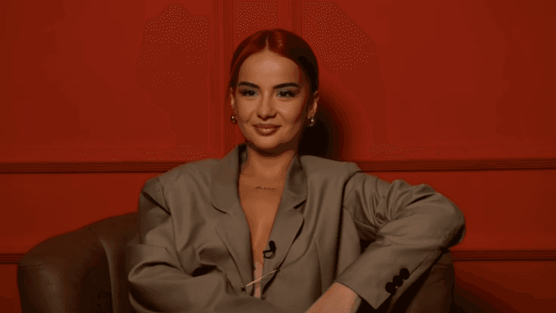 Çka po “gatuan” Rina?
