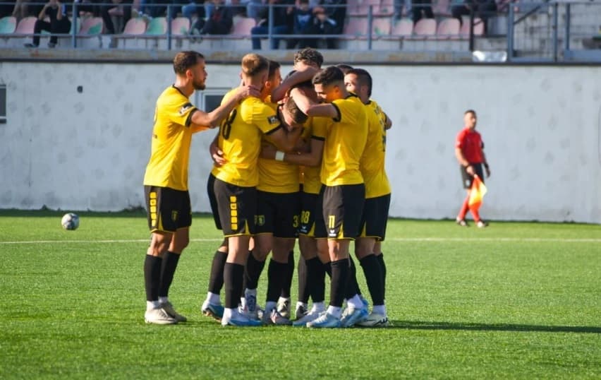 Suhareka po "vallëzon" në duel ndaj Llapit, 3-0 mbyllet pjesa e parë