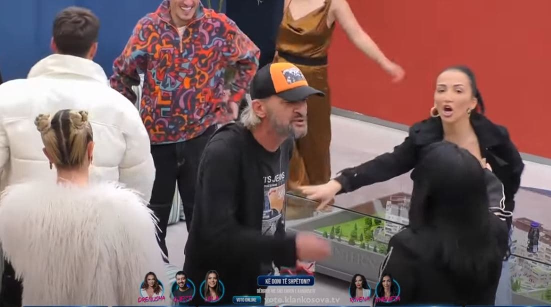 "M'ke shajtë me rob", vazhdon përplasja mes Sarës dhe Xuxit (VIDEO)