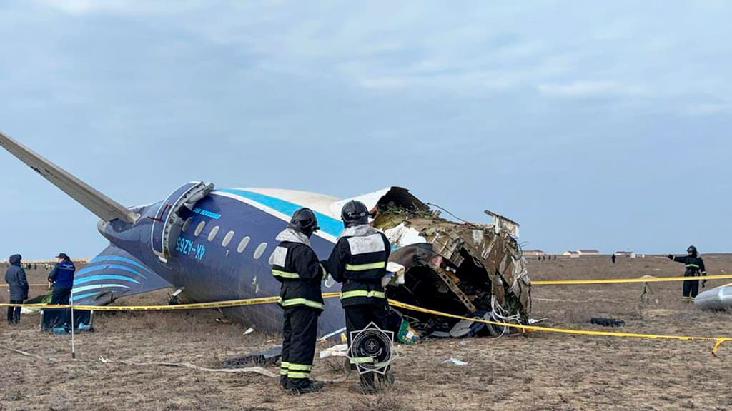 Azerbejxhani fajëson Rusinë për rrëzimin e aeroplanit të tij