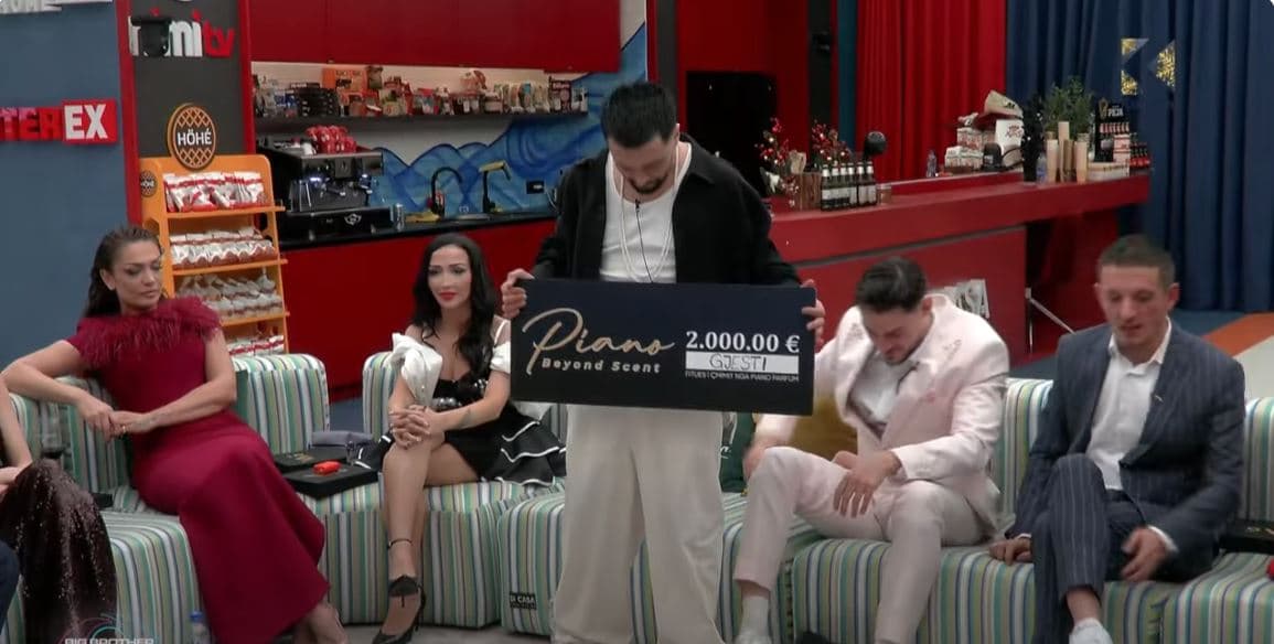 Gjesti kërkon që paratë e fituara nga sfida t’i shkojnë familjes së tij (VIDEO)