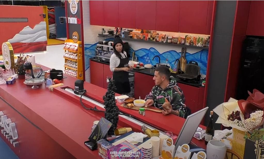 "Ndoshta ka pasur ndjenja për ty", Rovena bisedon me Vullnetin për Gresën (VIDEO)