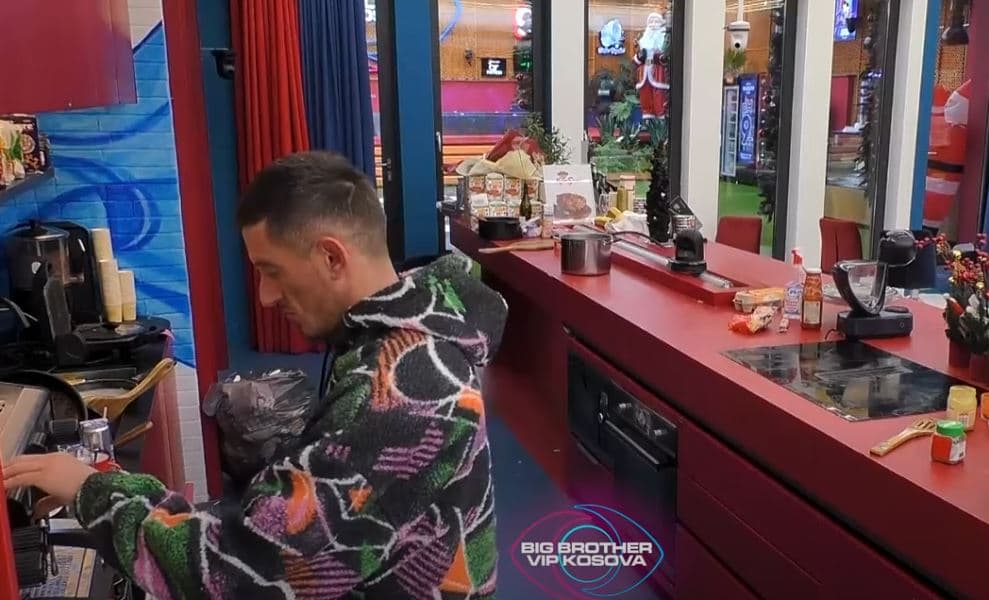 Vullneti fillon ditën me 'Prince Caffe' (VIDEO)