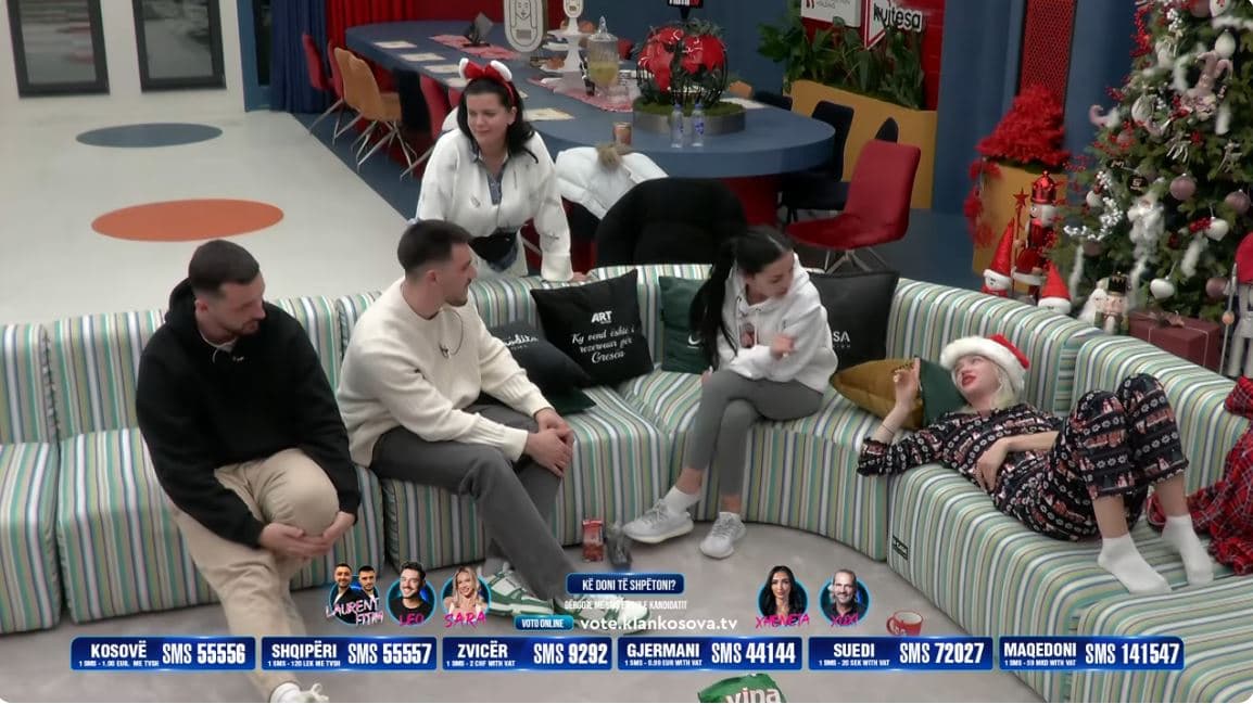 "Jeni të lindur për njëri-tjetrin", banorët e provokojnë Sarën për Fitimin (VIDEO)