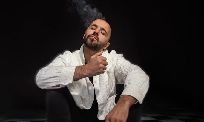 Kujt po i këndon kësaj radhe 2Ton?