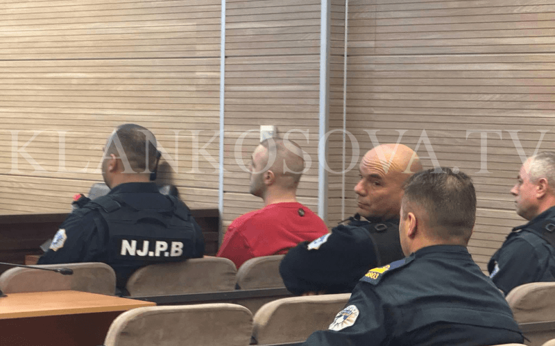 Andi Pajaziti lirohet nga akuza për vrasjen në “Bon Vivant”, dënohet me dy vjet burgim për armëmbajtje pa leje