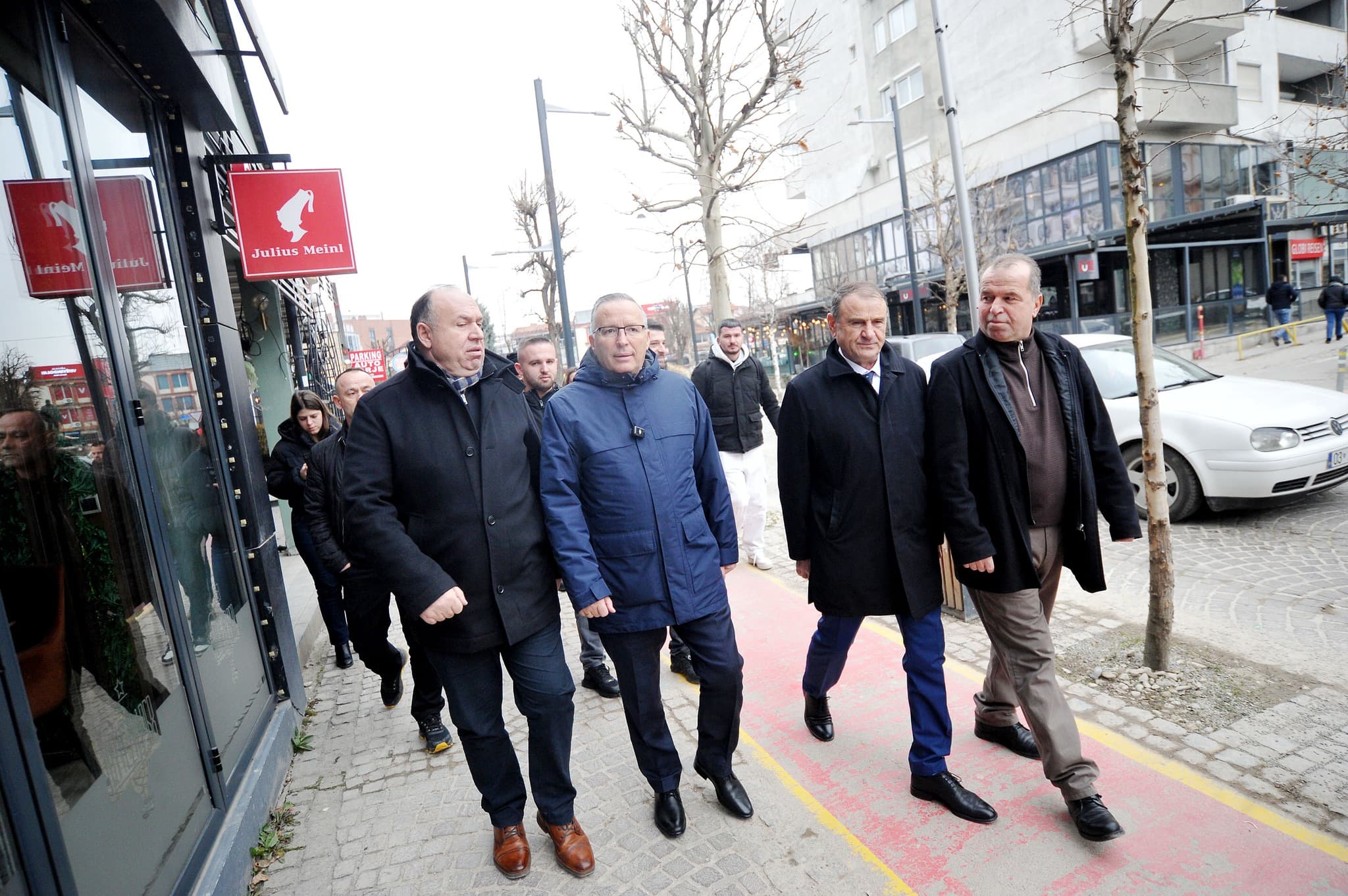 Hamza: Secili ndërmarrës do ta ndjejë dorën e shtetit, bizneset deri në 10 mijë euro qarkullim nuk do të tatohen