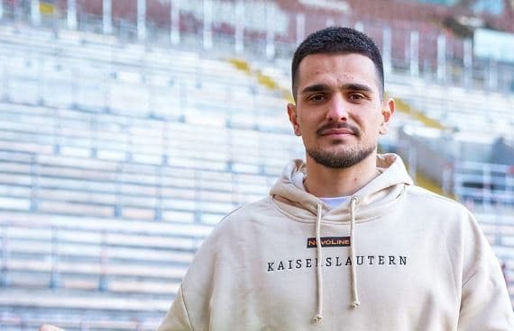 Simon Simoni huazohet te Kaiserslauterni