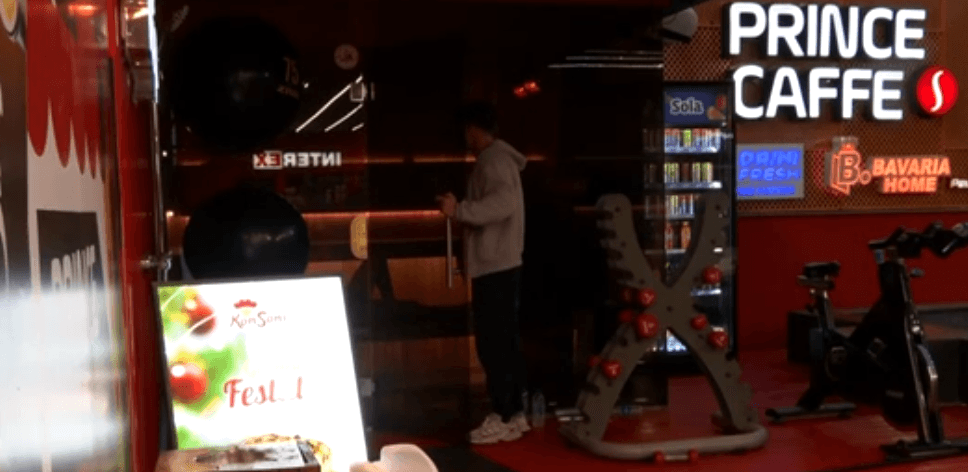 Driloni i fut "flakën" shtëpisë me këtë veprim që bëri ndaj Sarës dhe Xhenetës (VIDEO)