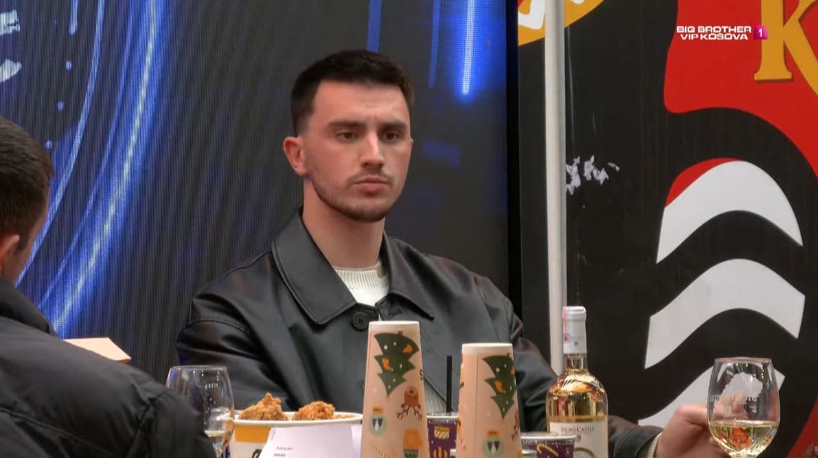 Fitimi flet hapur rreth synimeve të tij me Sarën - Cili është plani?