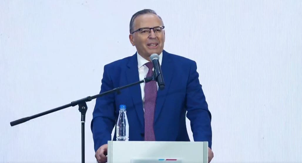 Bedri Hamza në Skenderaj: 50% rriten të ardhurat për familjet e dëshmorëve, invalidët dhe veteranët e UÇK-së