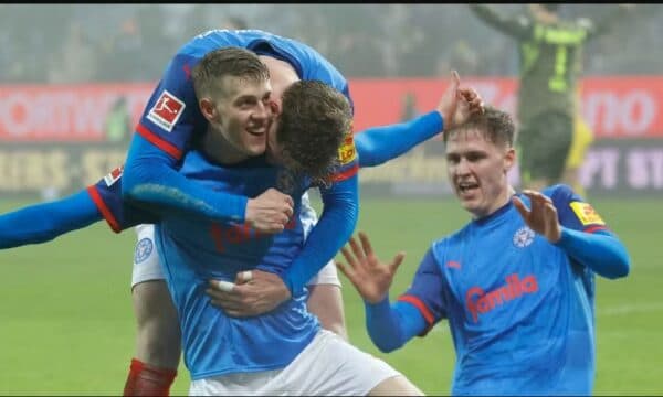 Holstein Kiel arrin fitore sensacionale Borussia Dortmund
