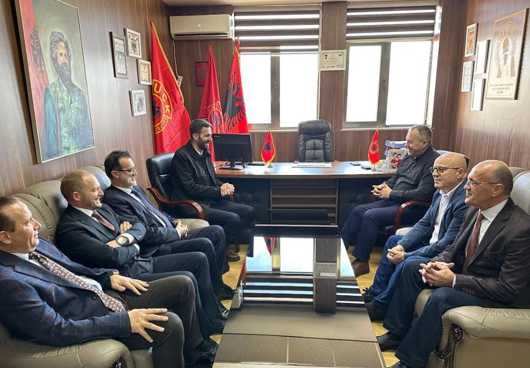 Koalicioni për Familjen takohet me Gucatin: Angazhim dhe mbështetje për veteranët e UÇK-së