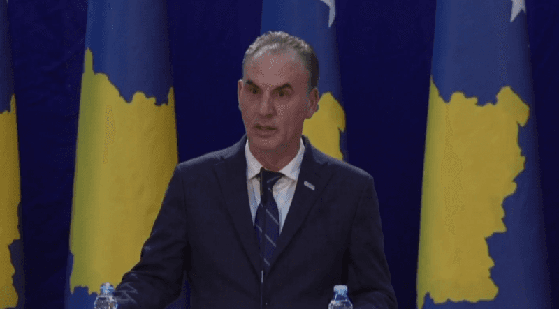 Limaj thotë se Kurti e ka huqur rrugën: Kosovës i duhet kryeministër që bashkon qytetarët