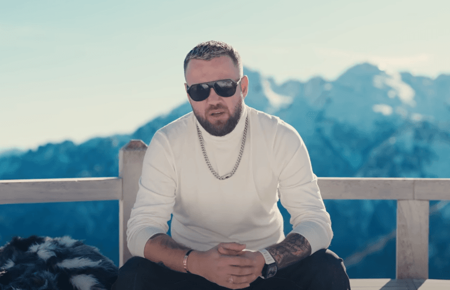 "A ke zemër", thotë Luizi Ejlli në projektin e ri muzikor