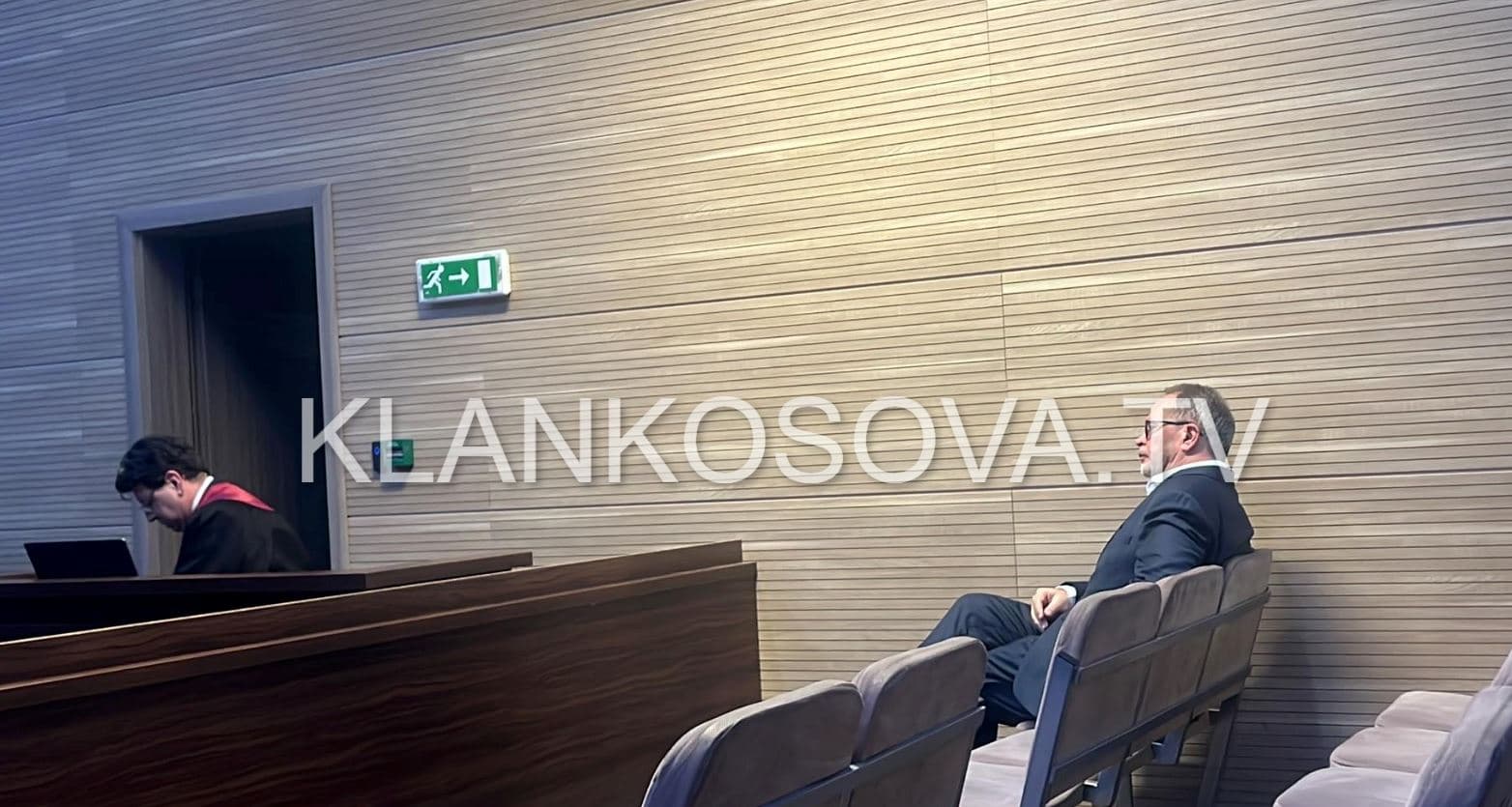 "37 milionë euro dëmi"- Nagip Krasniqi paraqitet në gjykatë (VIDEO)