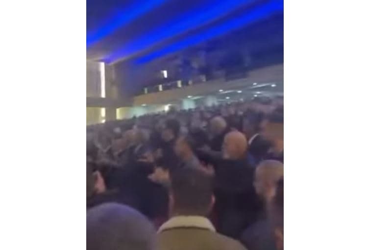 PDK mban tubim masive në Suharekë (VIDEO)