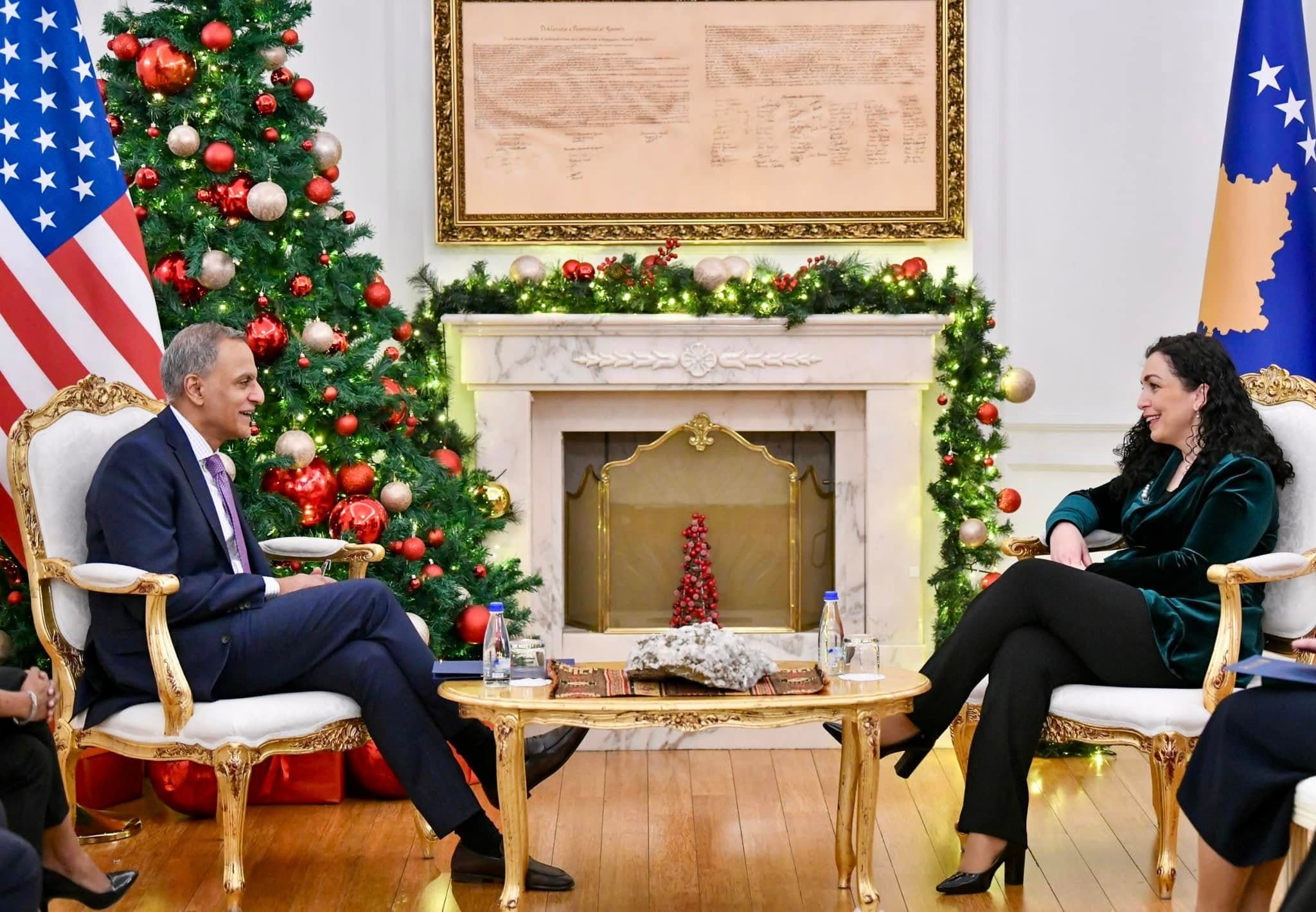 Osmani pas takimit me zyrtarin amerikan: Kosova dhe ShBA-ja do ta finalizojnë së shpejti Dialogun Strategjik