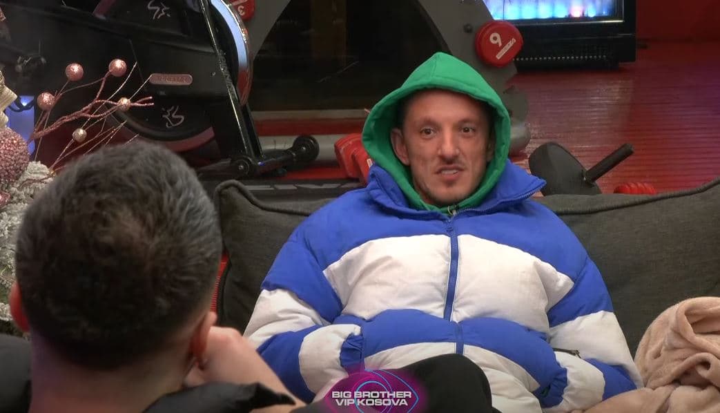 Vullneti tregon se si lindi flirti mes Drilonit dhe Xhenetës (VIDEO)