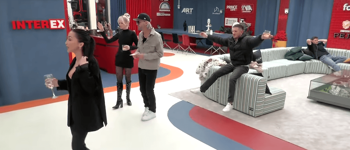Banorët shijojnë ditët finale në shtëpi, argëtim e vallëzim - Driloni rri i vetëm! (VIDEO)