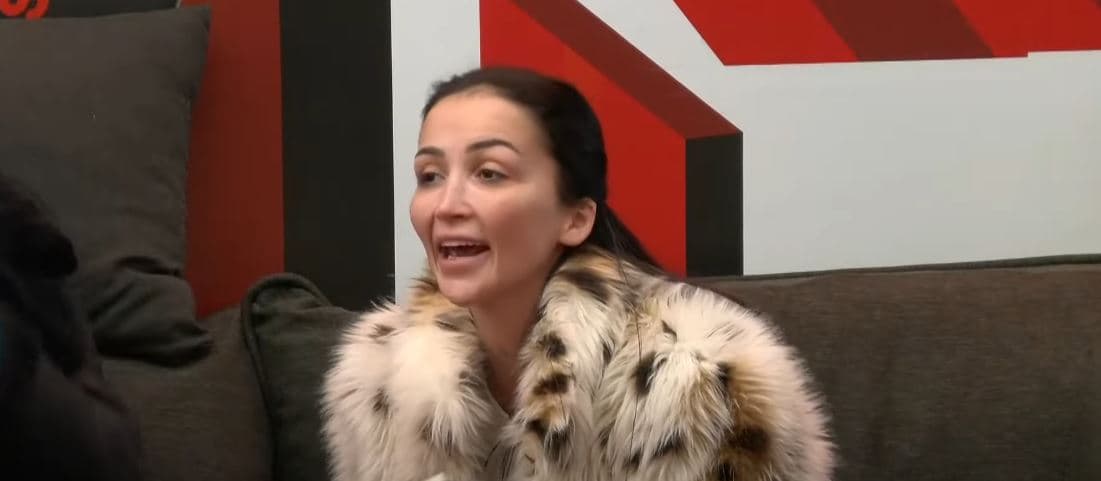 "Ke tu e hëngër", Xheneta për takimin e Sarës me Nikon teksa hedhin akuza të ashpra