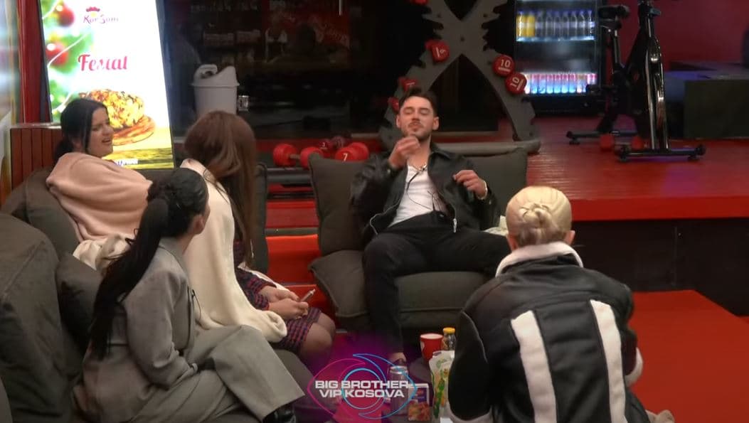 "Më lër ta shijoj momentin", Leo ia thotë troç Xhenetës (VIDEO)