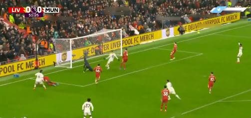 Dy gola të shpejtë në “Anfield”, Liverpooli e kthen ekuilibrin pas epërsisë së Unitedit