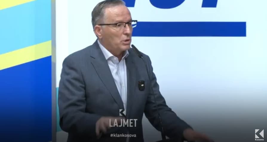 Tubimi me rininë, ''Profesor'' Hamza i kërkon votat e studentëve (VIDEO)