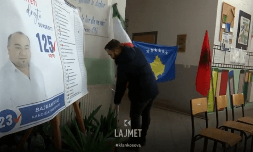 PDAK në Suharekë: Kandidatët krahasohen me shërbet e bakllava (VIDEO)