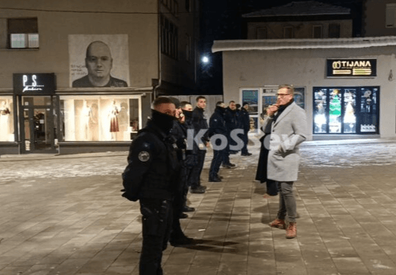 Arsenijeviq pengon policinë, arrestohet në Mitrovicë (PAMJE)