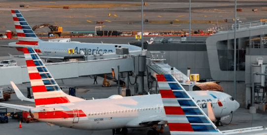 46 aeroporte në SHBA në alarm për stuhinë e dimrit