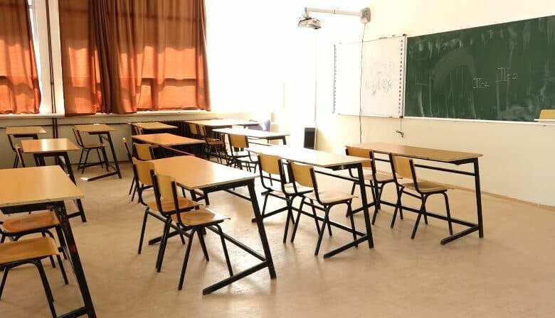 Maqedoni e Veriut: Me ligjin e ri, tekstet shkollore falas në 5 gjuhë