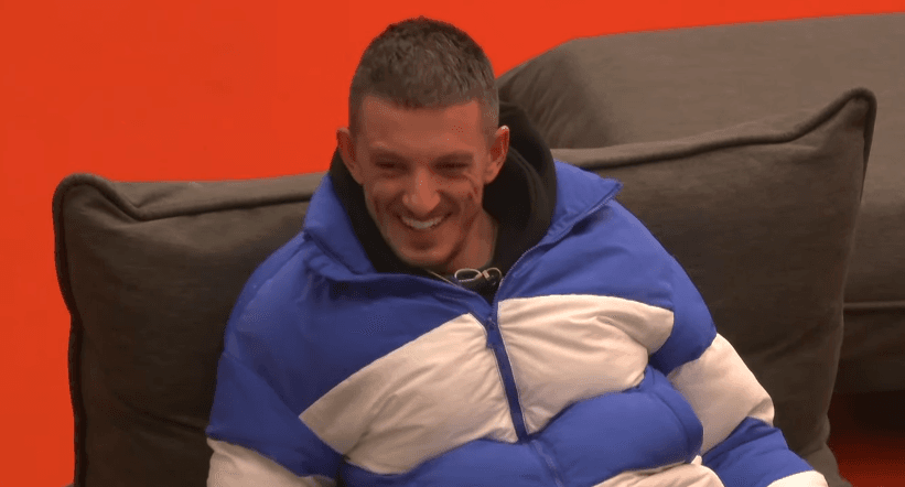 Vullneti ndjehet i lumtur pas një bisede me Stresin, ja pse! (VIDEO)