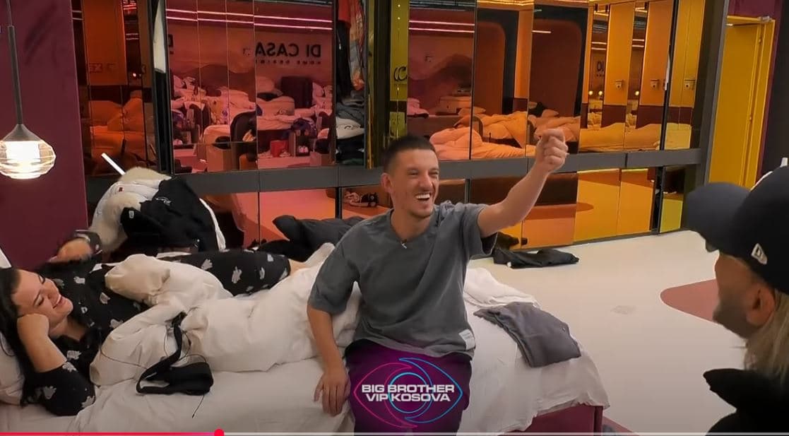 Vullneti disponon Gresën pas një nate të ngarkuar emocionalisht! (VIDEO)