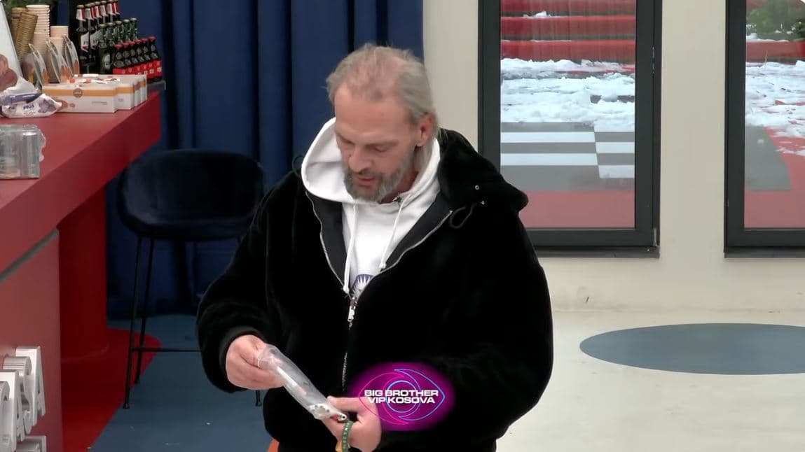 Zarfi i zi, Xuxi thotë me bindje se nuk eliminohet – Xheneta ia rikujton si frikësohej këto ditë (VIDEO)